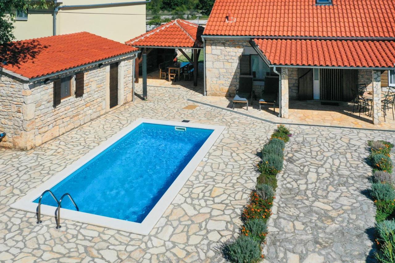 Rural House Gluic Villa Bogatić Exteriör bild